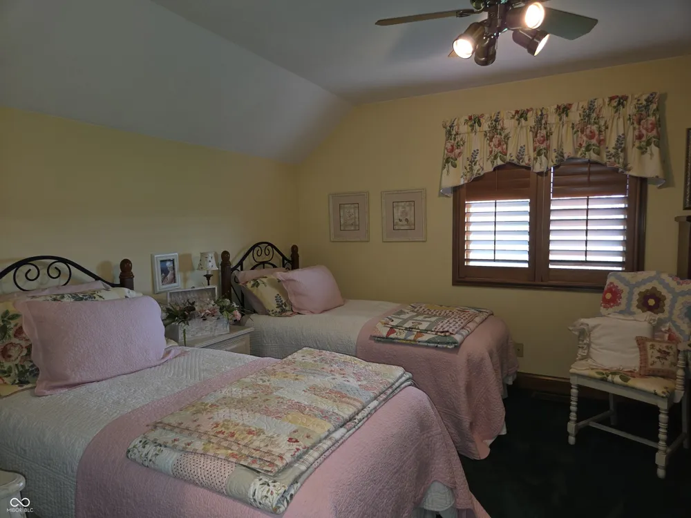 12266 S County Road 1000 E Galveston, IN 46932