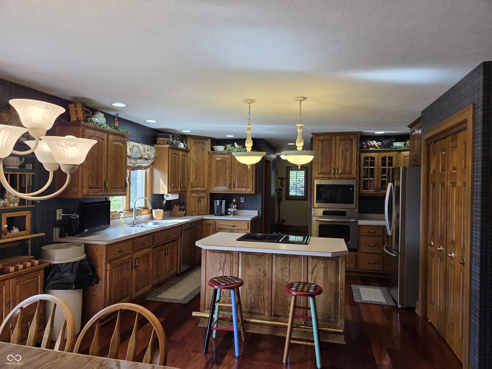 12266 S County Road 1000 E Galveston, IN 46932