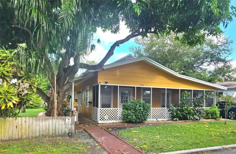 1500 OSCEOLA AVENUE
