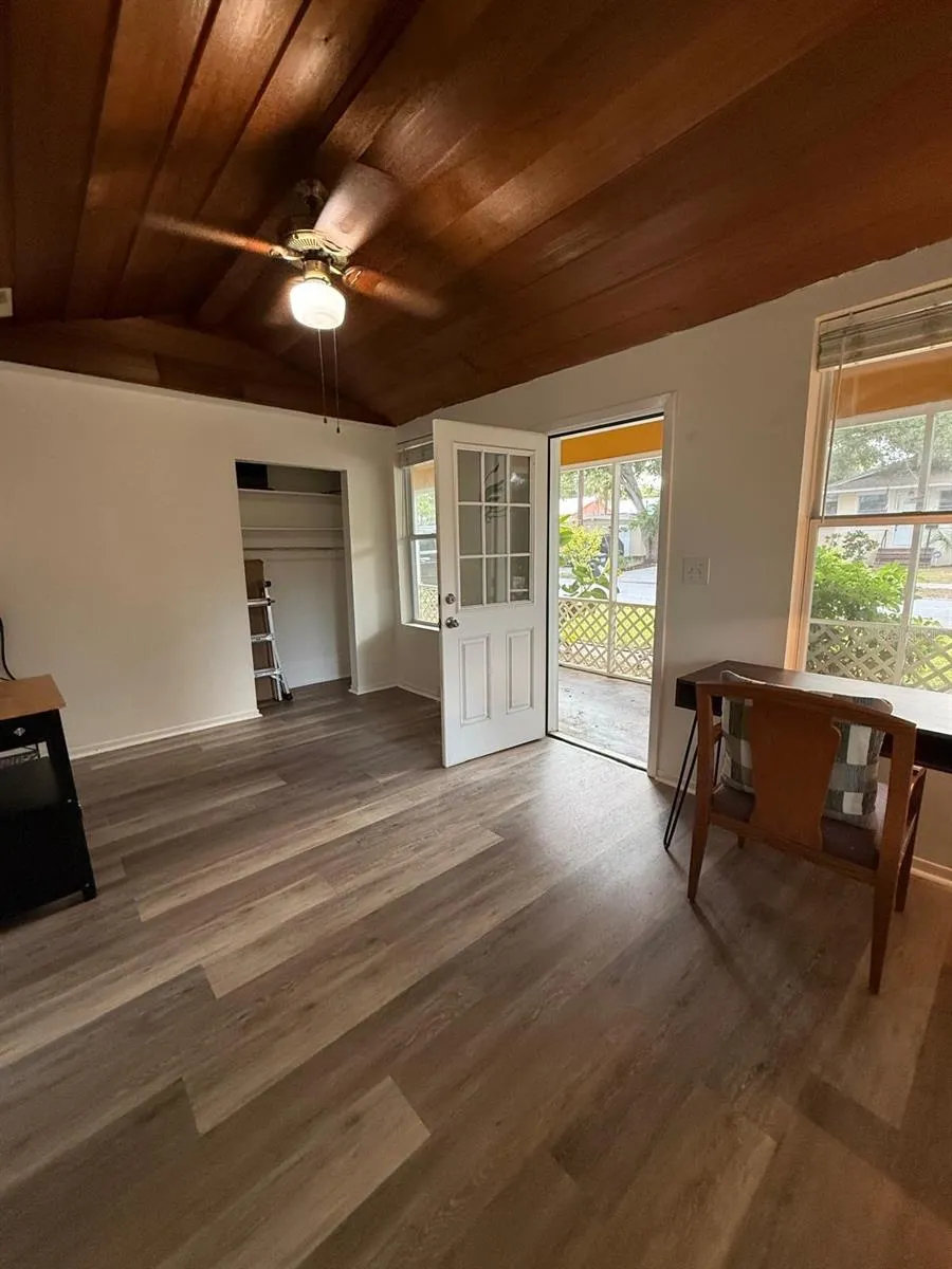 1500 OSCEOLA AVENUE Clearwater, FL 33755