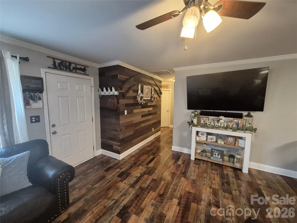 1637 Riverview Road Lincolnton, NC 28092