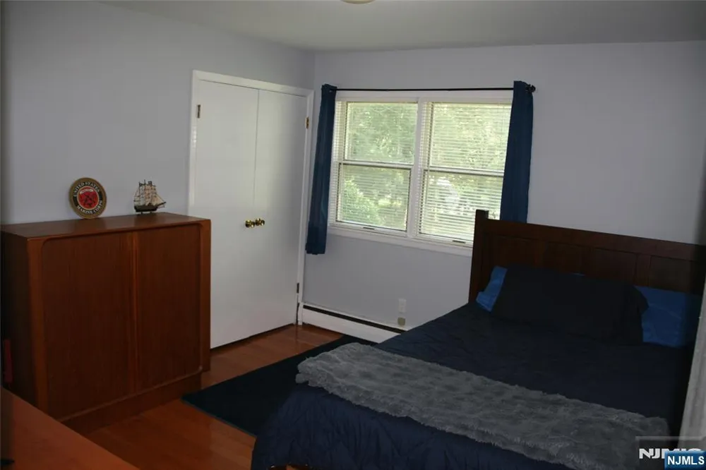 452 Glendale Road Wyckoff, NJ 07481