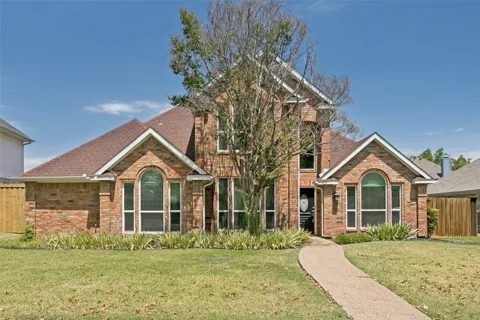 1015 Merribrook Lane