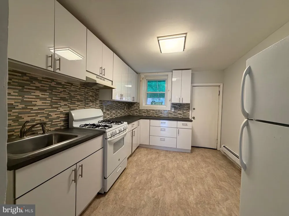 1840 S MOLE STREET Philadelphia, PA 19145