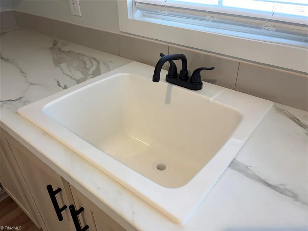 106 Luffman Road Ronda, NC 28670