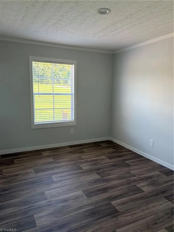 106 Luffman Road Ronda, NC 28670