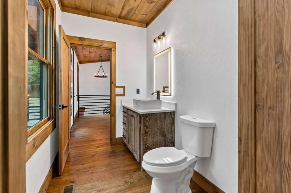 65 Wolf Creek Heights Mineral Bluff, GA 30559