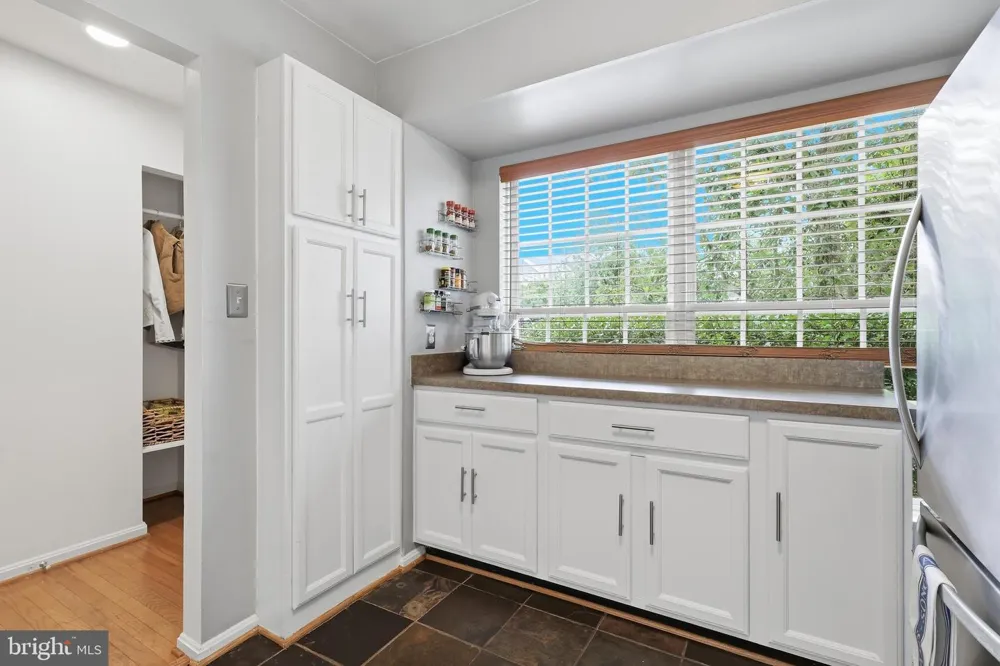9575 SCALES PLACE Bristow, VA 20136