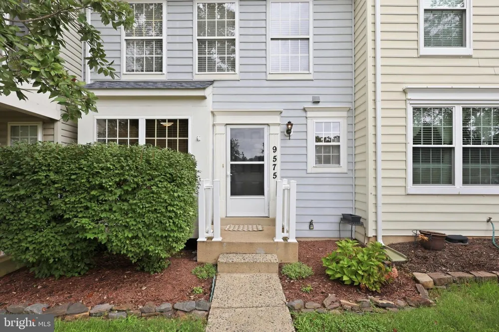 9575 SCALES PLACE Bristow, VA 20136
