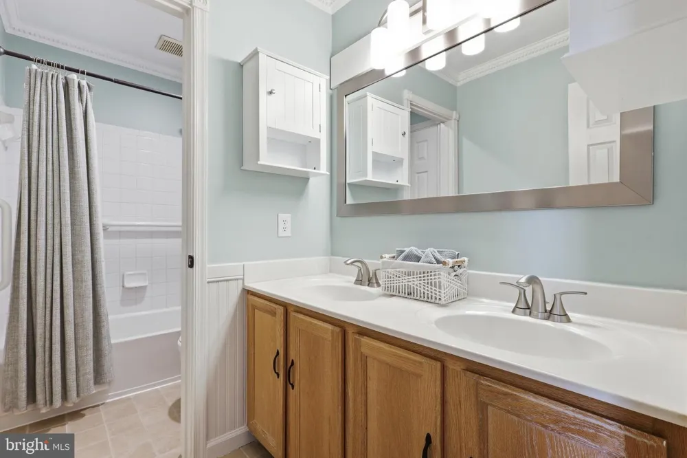 9575 SCALES PLACE Bristow, VA 20136