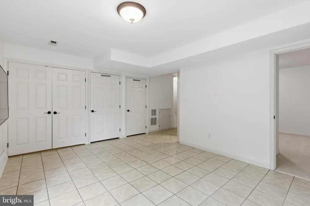 9575 SCALES PLACE Bristow, VA 20136