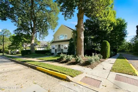 245 Cedarcroft Avenue