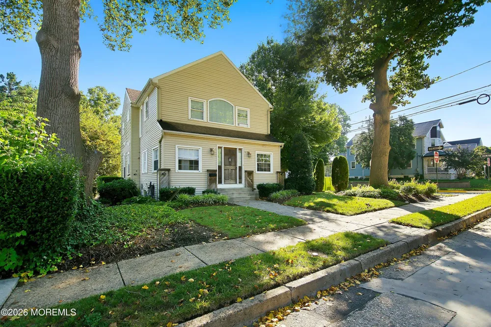245 Cedarcroft Avenue Audubon, NJ 08106