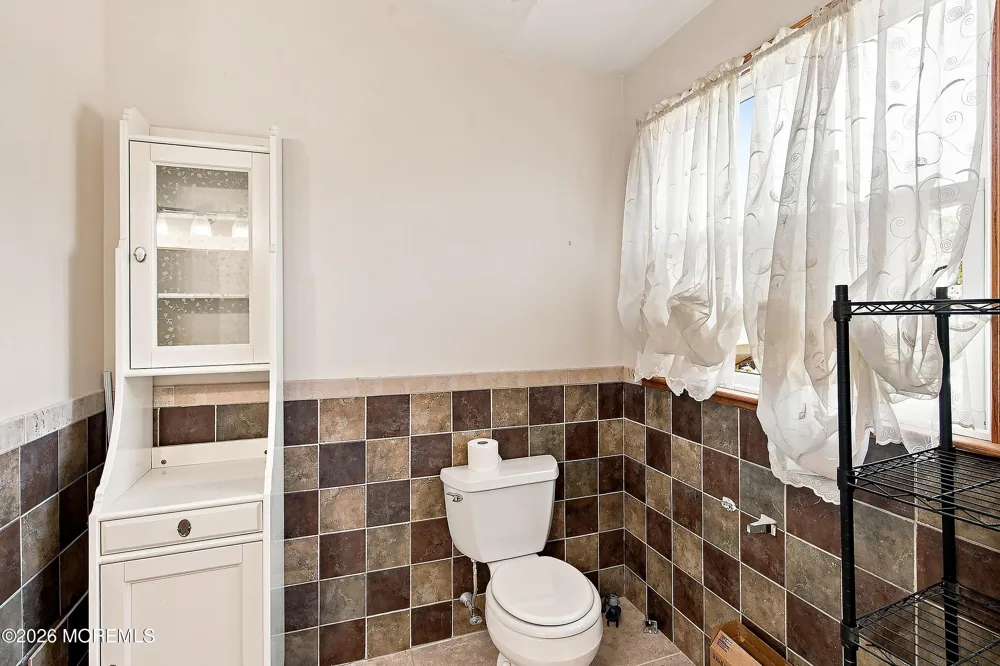 245 Cedarcroft Avenue Audubon, NJ 08106