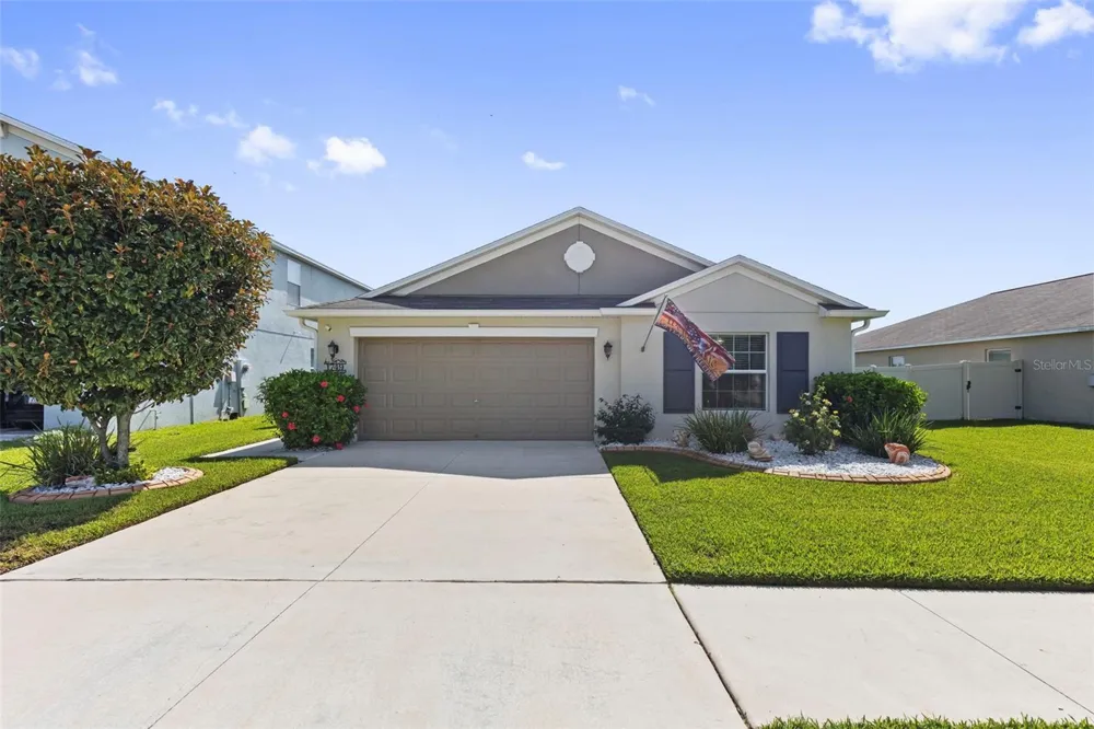 1749 BROAD WINGED HAWK DRIVE Ruskin, FL 33570