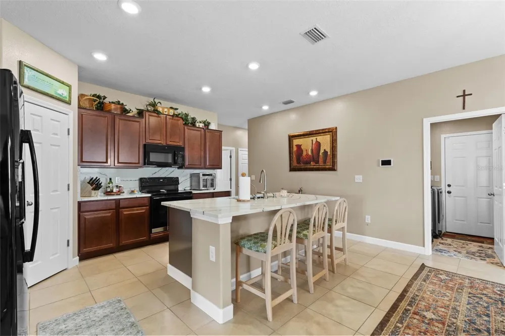 1749 BROAD WINGED HAWK DRIVE Ruskin, FL 33570