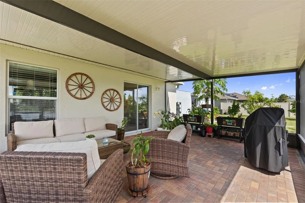 1749 BROAD WINGED HAWK DRIVE Ruskin, FL 33570