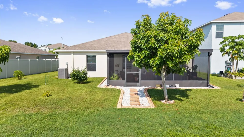 1749 BROAD WINGED HAWK DRIVE Ruskin, FL 33570