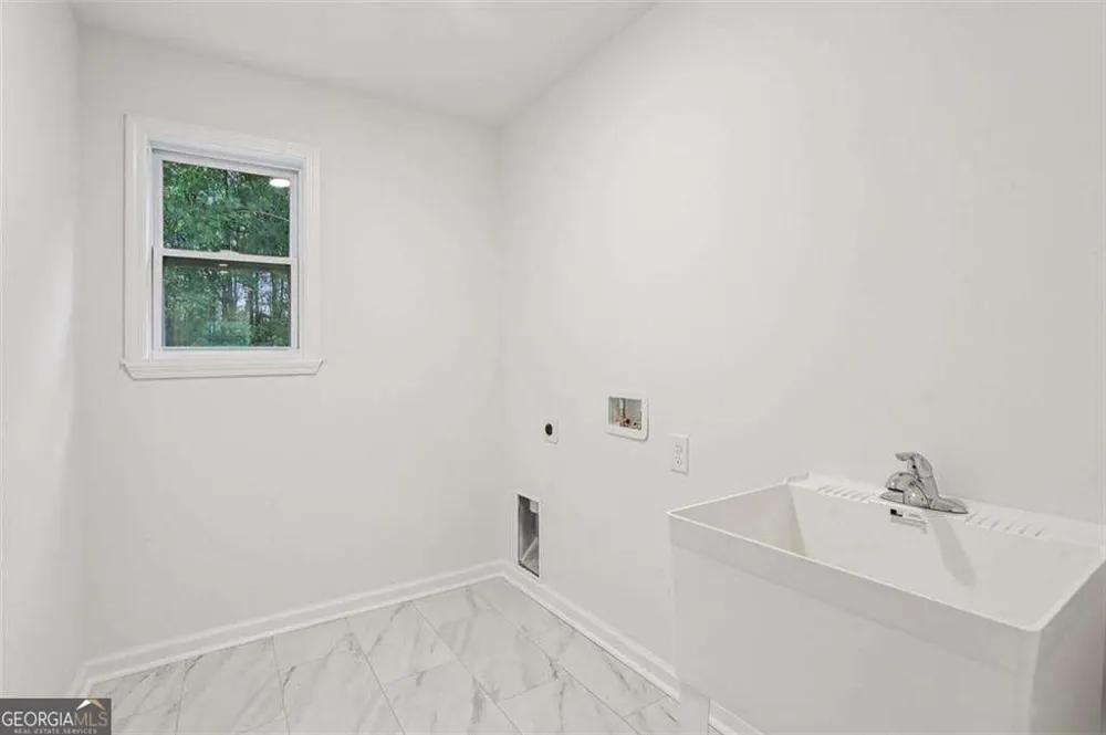 4405 Belcamp RD Fairburn, GA 30213