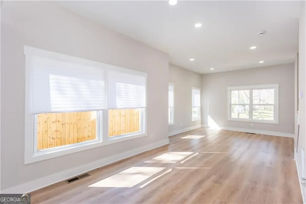 3286 Bachelor ST East Point, GA 30344