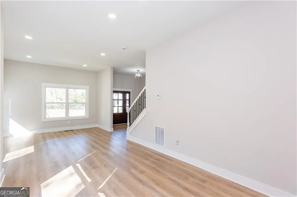 3286 Bachelor ST East Point, GA 30344