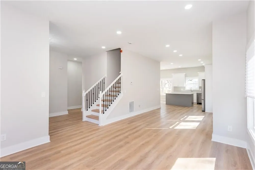 3286 Bachelor ST East Point, GA 30344