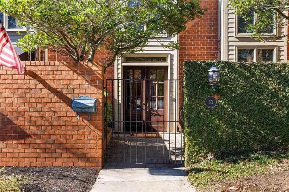 63 Willow Glen Atlanta, GA 30342