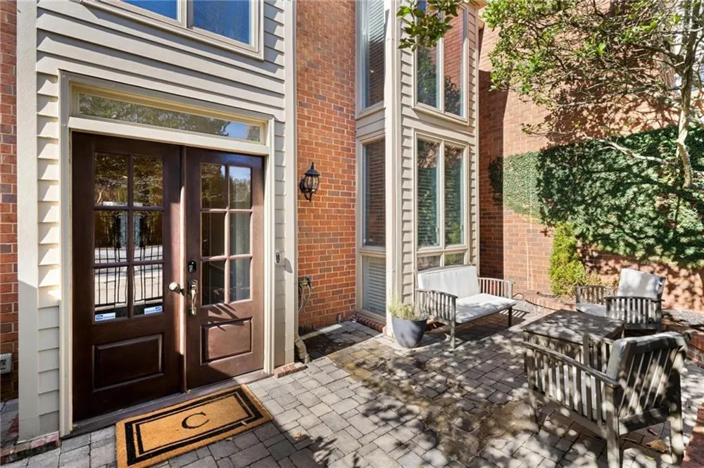 63 Willow Glen Atlanta, GA 30342