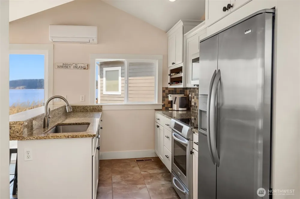2271 Eastpoint Road Langley, WA 98260