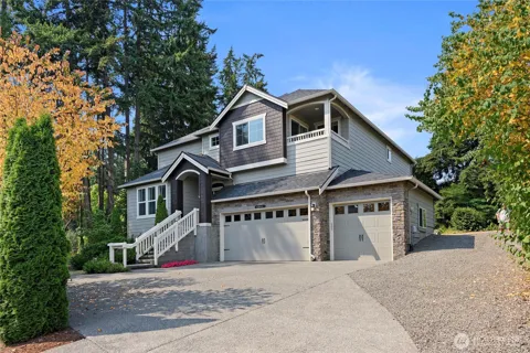 13844 La Vigne Court NE