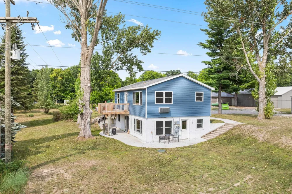 7228 S M-88 Custer Township, MI 49615