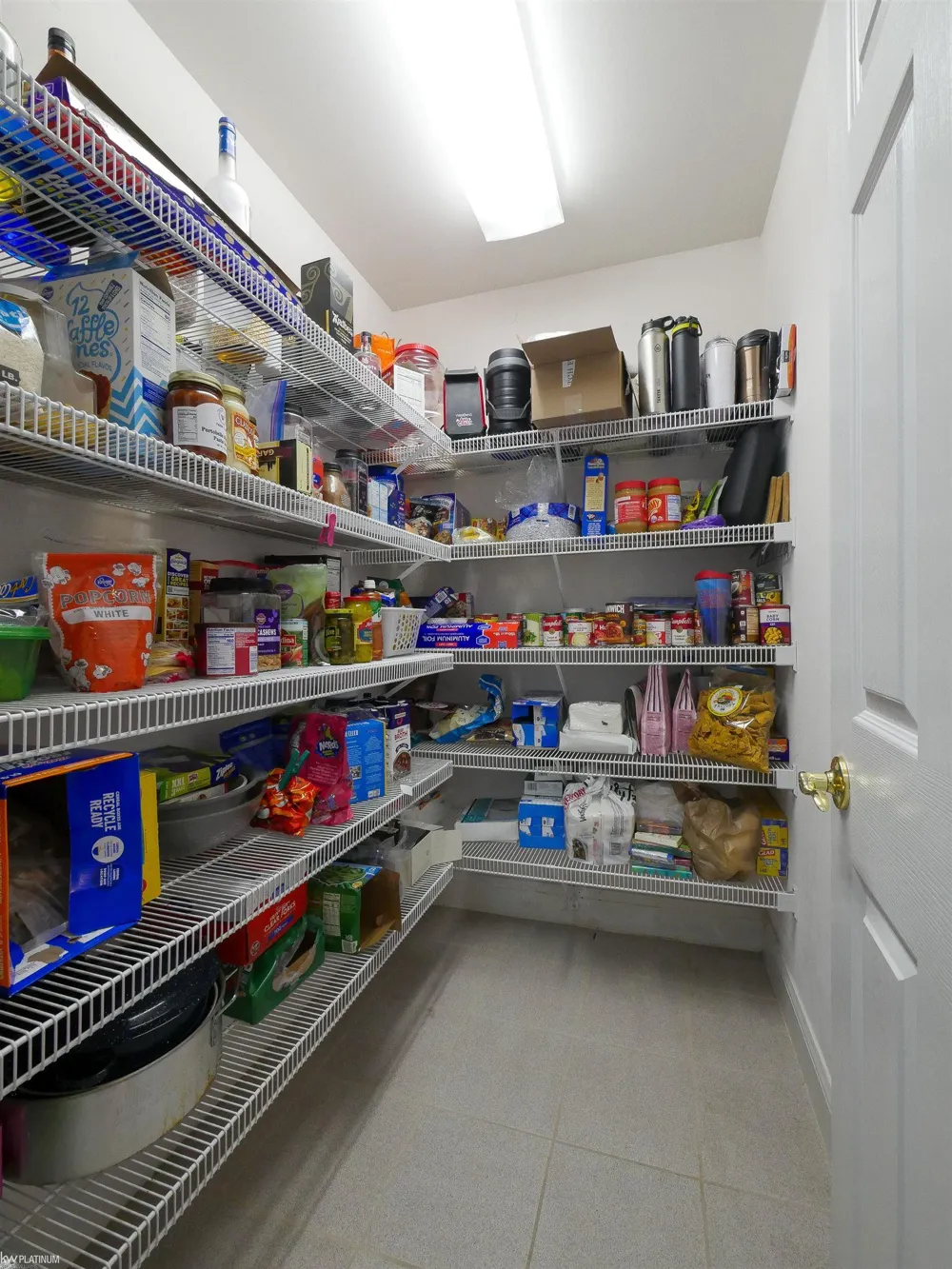 49571 Compass Point Drive Chesterfield Township, MI 48047