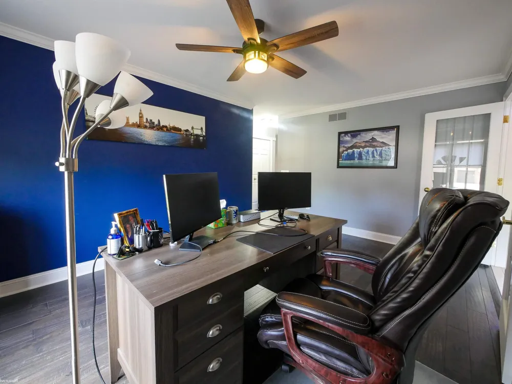 49571 Compass Point Drive Chesterfield Township, MI 48047
