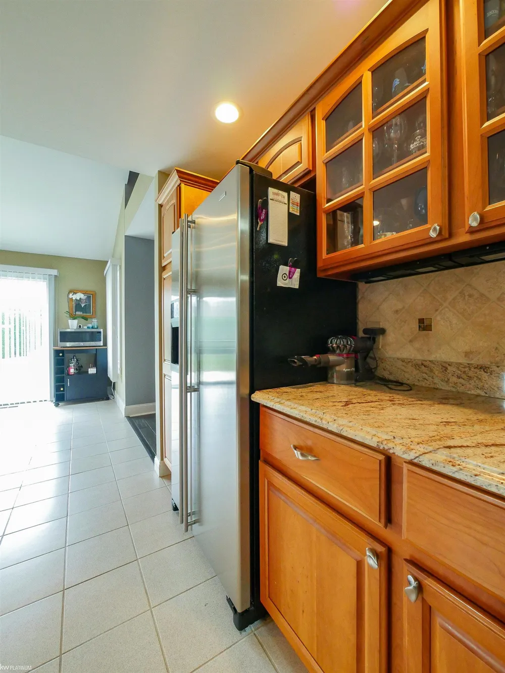 49571 Compass Point Drive Chesterfield Township, MI 48047