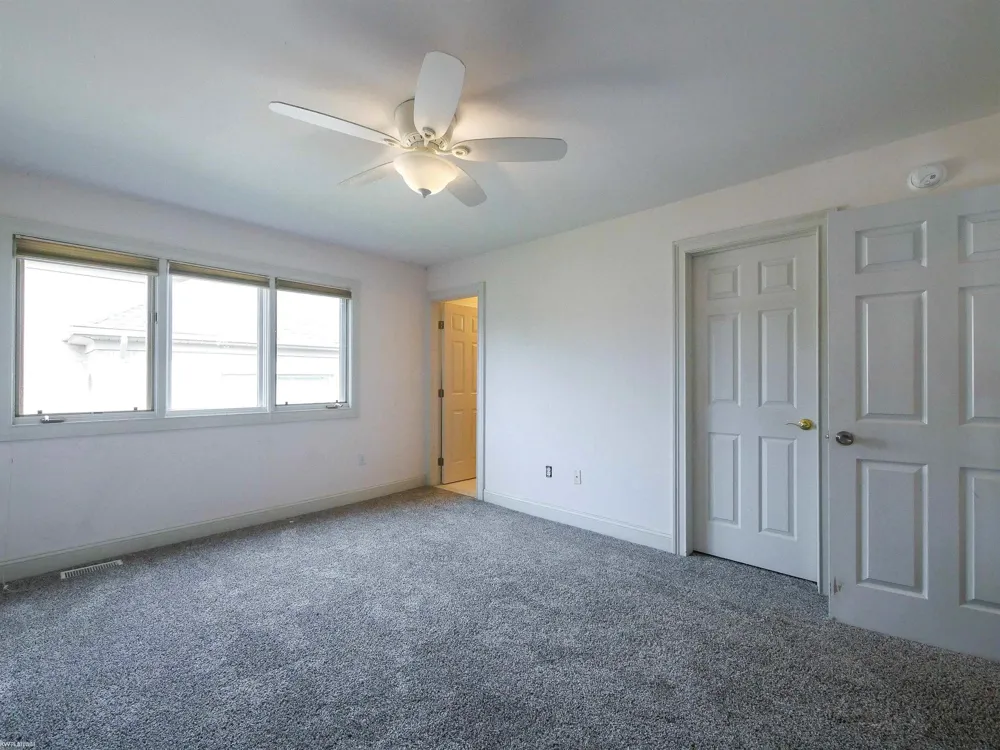 49571 Compass Point Drive Chesterfield Township, MI 48047