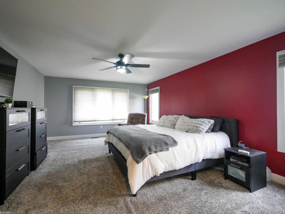 49571 Compass Point Drive Chesterfield Township, MI 48047