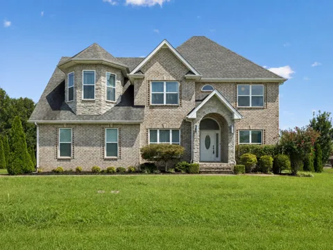 3076 Carrie Taylor Cir