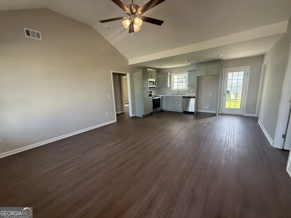 517 Nickies Way Statesboro, GA 30458