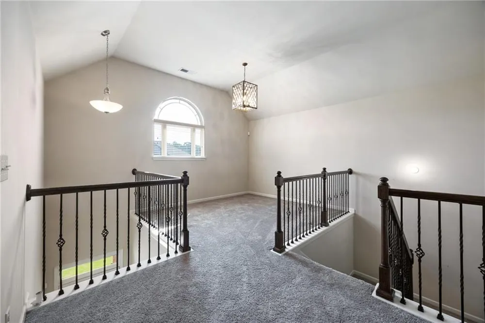 6891 DRESDEN DRIVE Rex, GA 30273