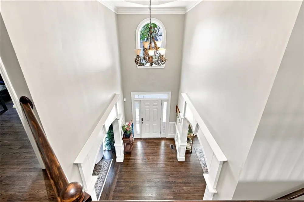 1044 Meadow Club Court Suwanee, GA 30024
