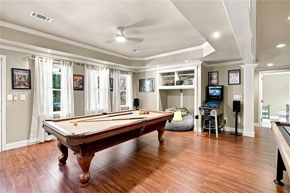 1044 Meadow Club Court Suwanee, GA 30024