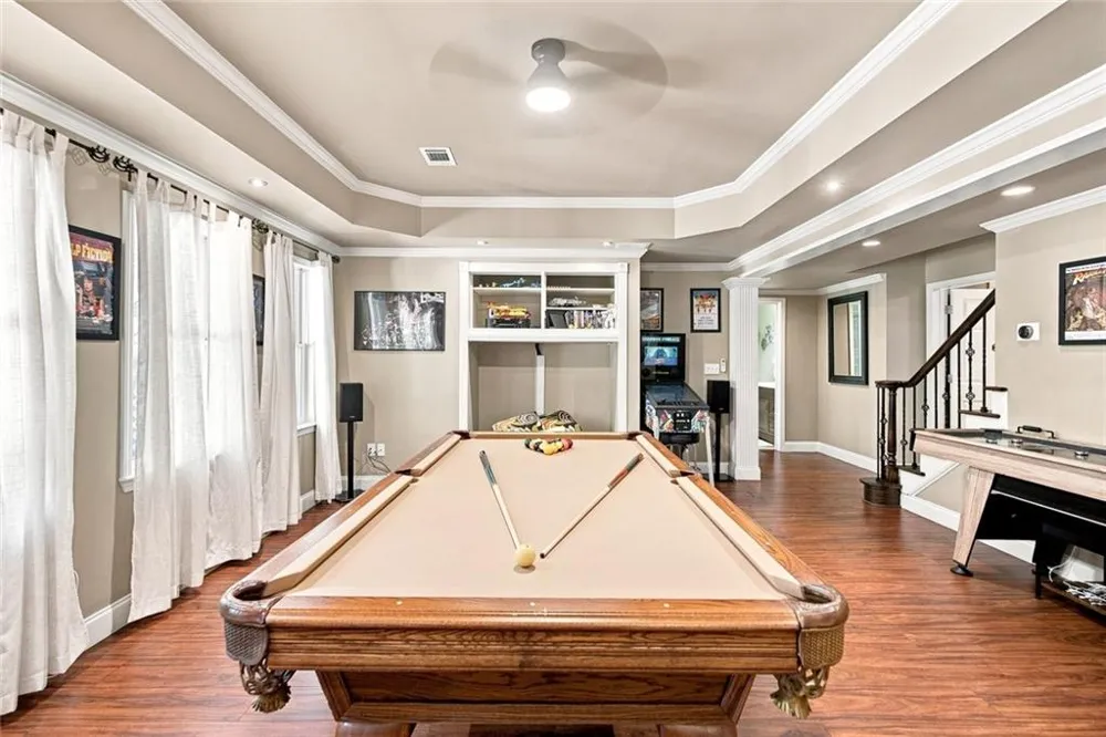 1044 Meadow Club Court Suwanee, GA 30024