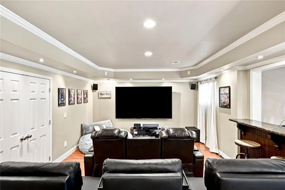 1044 Meadow Club Court Suwanee, GA 30024