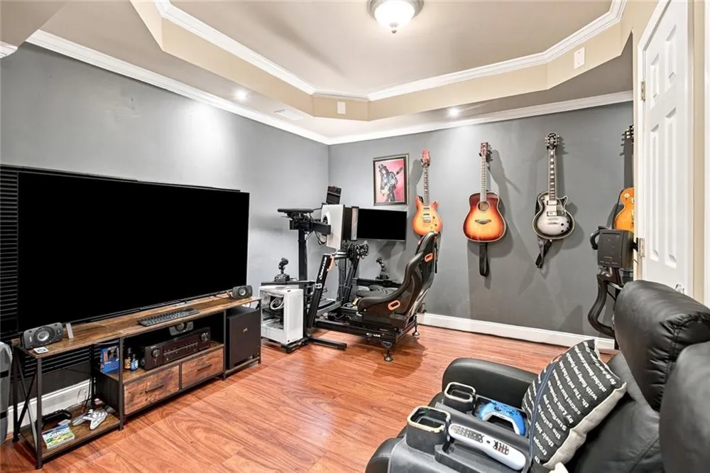 1044 Meadow Club Court Suwanee, GA 30024