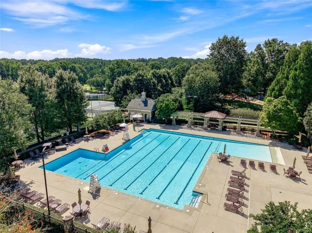 1044 Meadow Club Court Suwanee, GA 30024