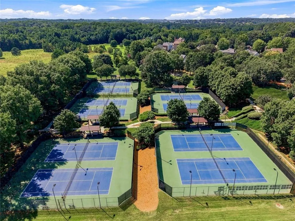 1044 Meadow Club Court Suwanee, GA 30024