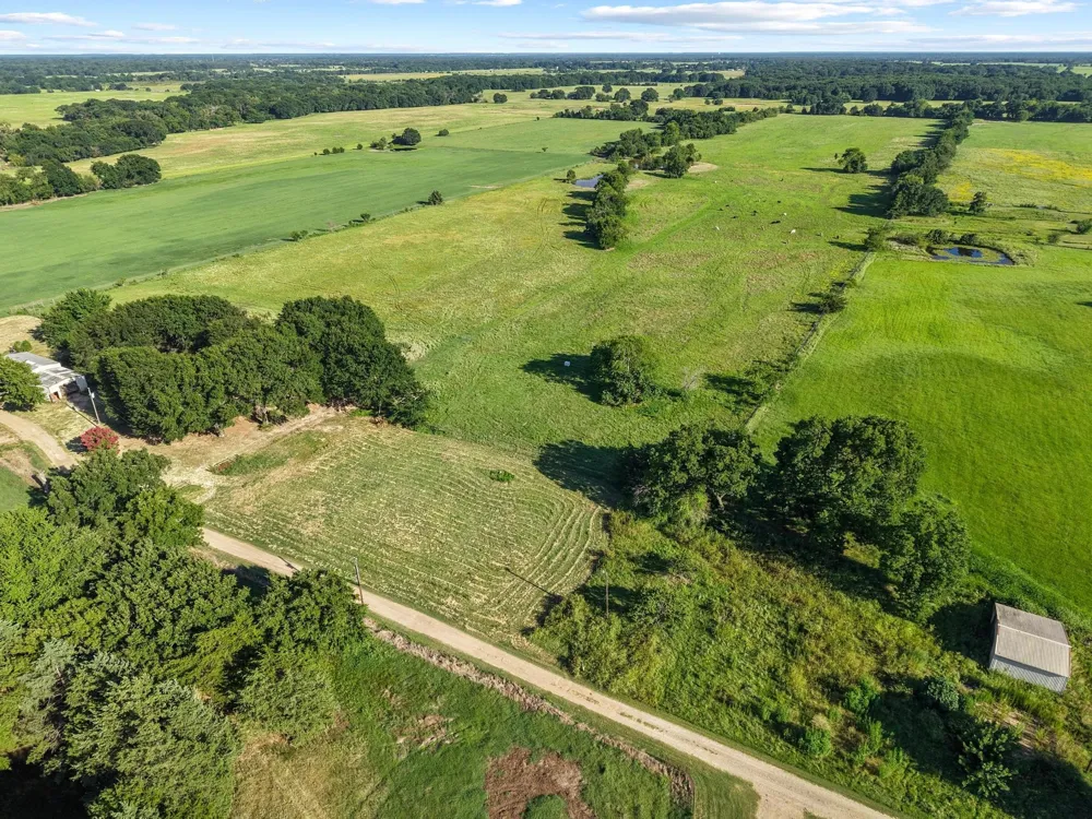 County Road 2131 Telephone, TX 75488