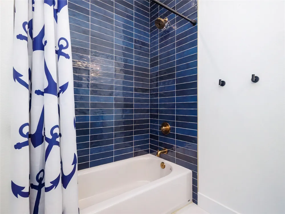 660 Oak Point Drive May, TX 76857