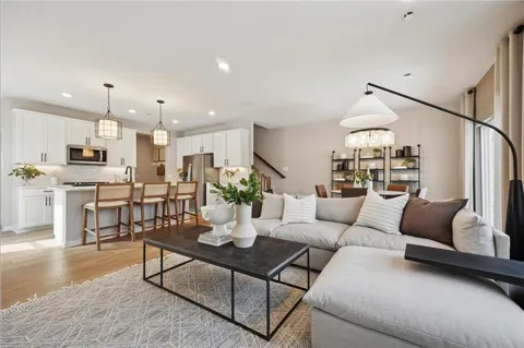 10386 Ithaca Lane