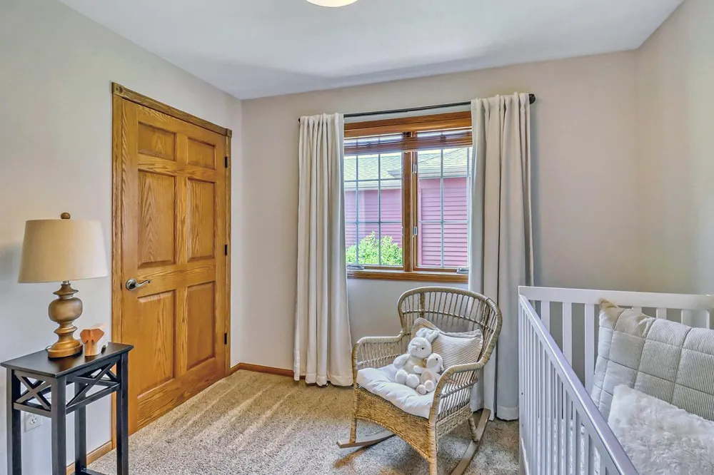 555 Queens Court Moorhead, MN 56560